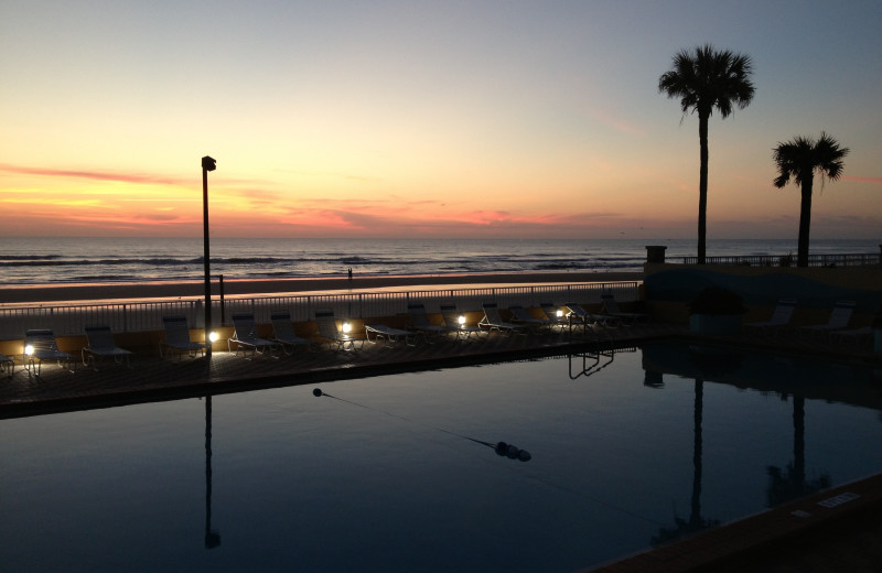 Pool at Fountain Beach Resort.