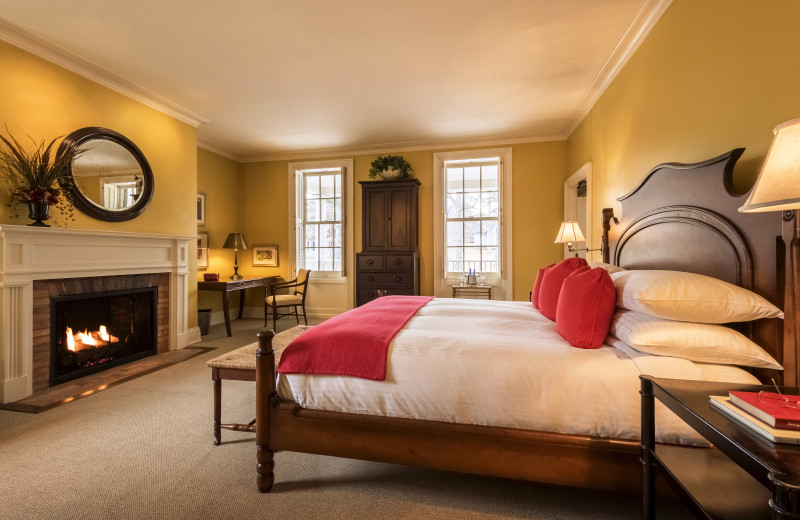 Guest bedroom at The Inns of Aurora.