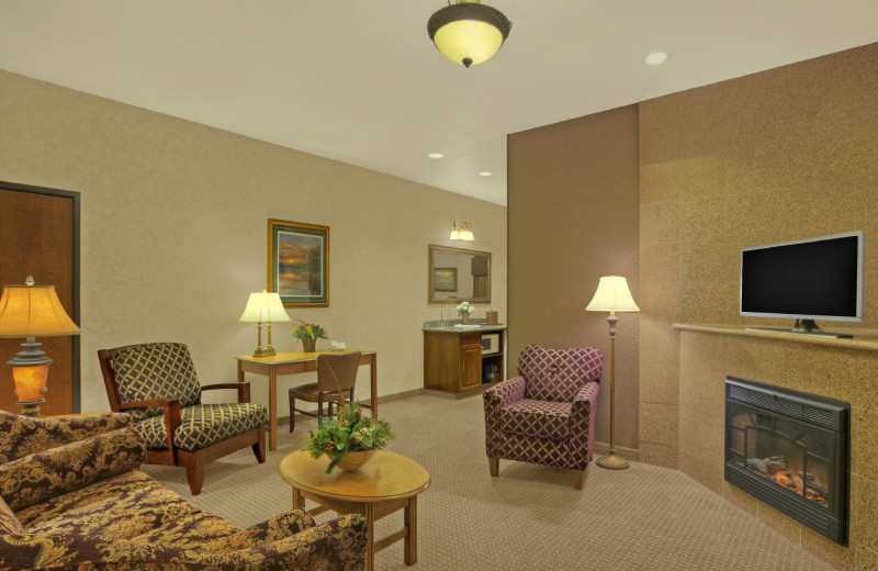 Guest room at Rushmore Express Inn & Family Suites.