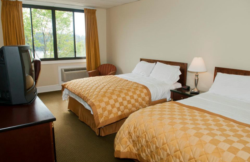 Guest room at Lake Placid Summit Hotel Resort Suites.