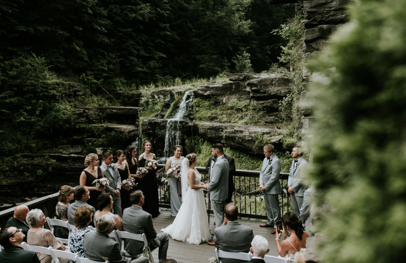 Weddings at Ledges Hotel.