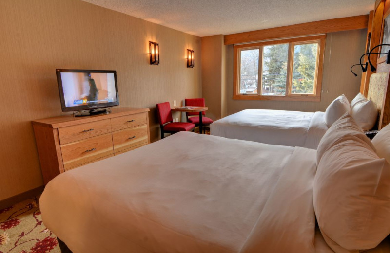 Guest room at Banff Ptarmigan Inn.