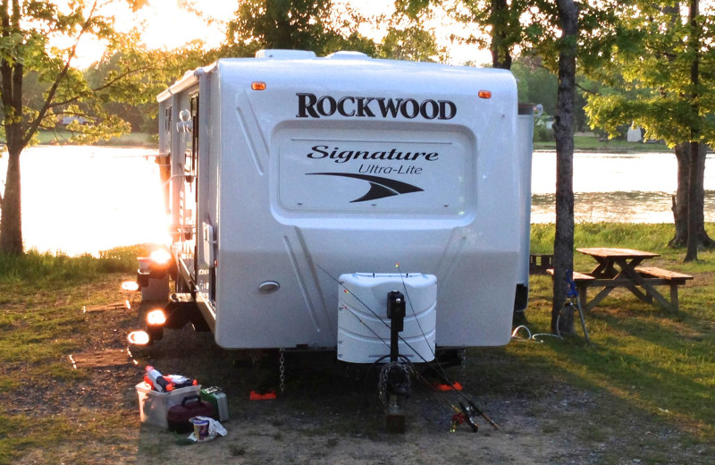 RV campsite at Yogi on the Lake.