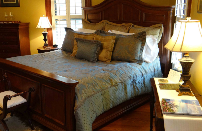 Guest room at Owl's Nest Inn