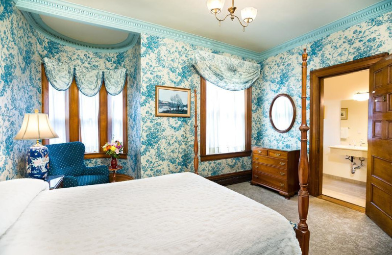 Guest room at Belhurst Castle and White Springs Manor.