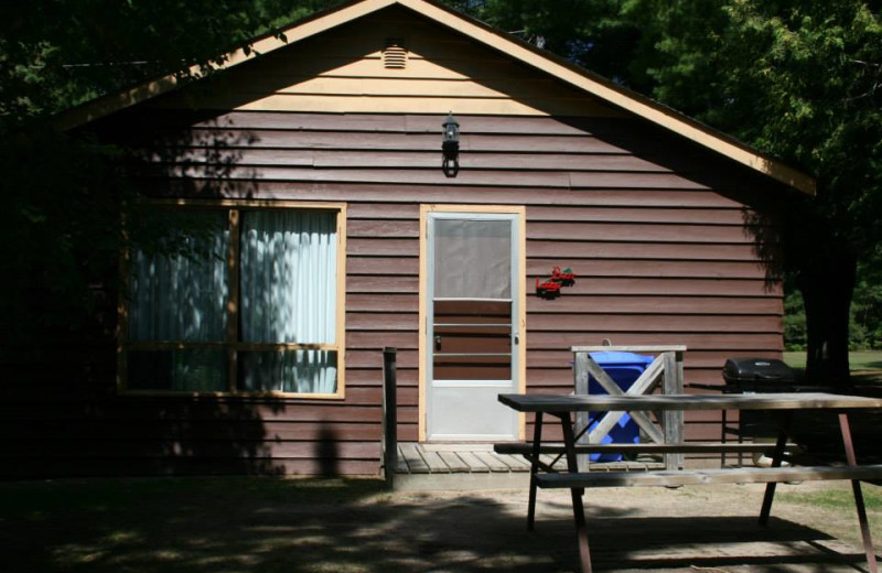 Birchwood Cottages (North Bay, Ontario) - Resort Reviews ...