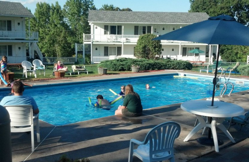 Outdoor pool at Gavin's Irish Country Inn.