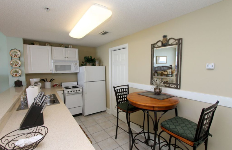 Rental kitchen at Schulstadt Rentals.