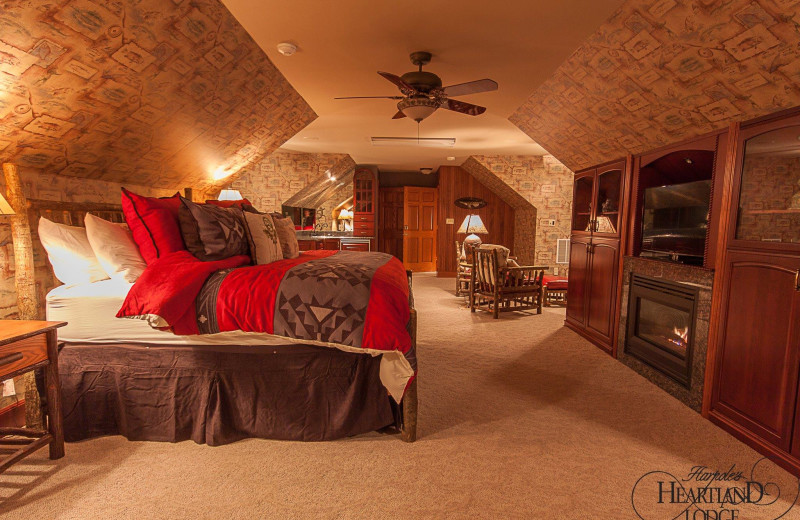 Guest room at Harpole's Heartland Lodge.