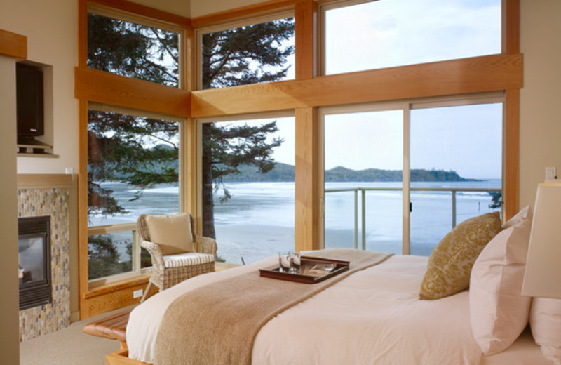 Guest Room at Pacific Sands Beach Resort 