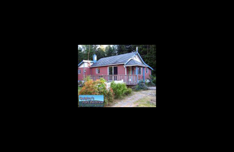 Exterior view of Quigley's Osprey Cabins.