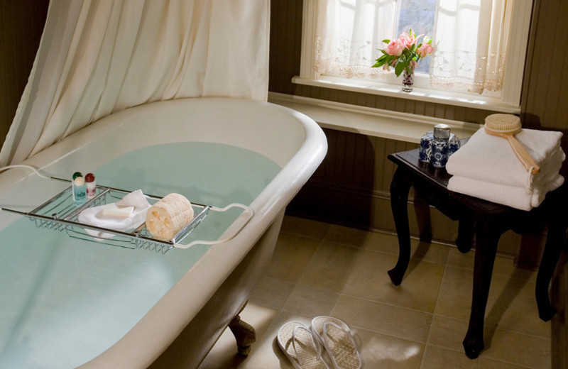 Guest bathroom at The Rookwood Inn.