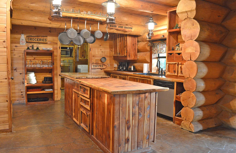 Rental kitchen at Log Country Cove.