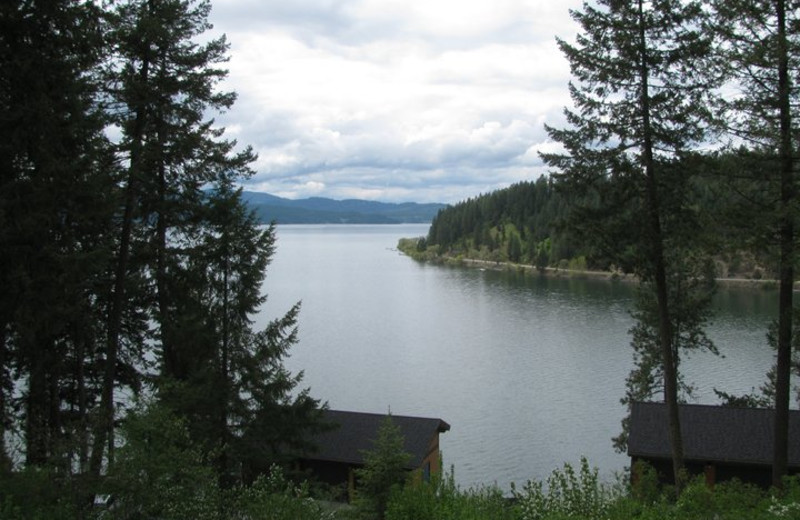 View of the lake at Bennett Bay Inn.