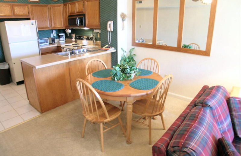 Vacation rental dining room at Beaver Ridge and Northpoint.