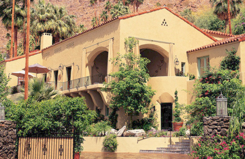 Exterior view of The Willows Historic Palm Springs Inn.