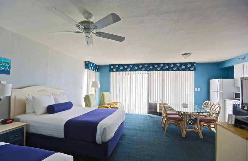 Guest room at Shoreline Island Resort.