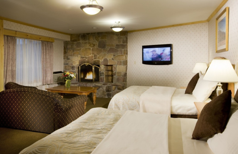 Guest room at Golden Arrow Lakeside Resort.