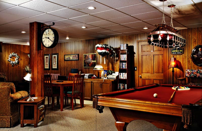 Living room at Annville Inn.