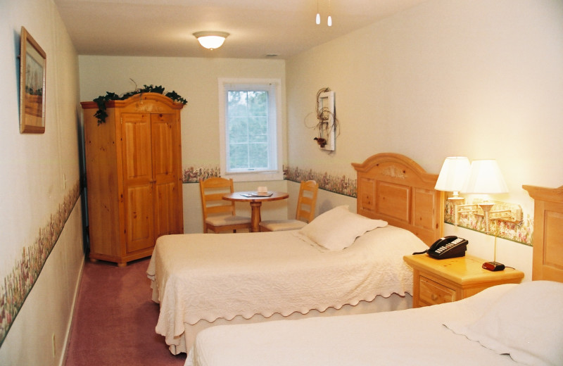 Double guestroom at Heartland Spa & Fitness Resort.