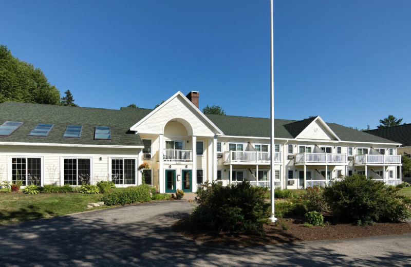 Exterior view of Country Inn at Camden/Rockport.