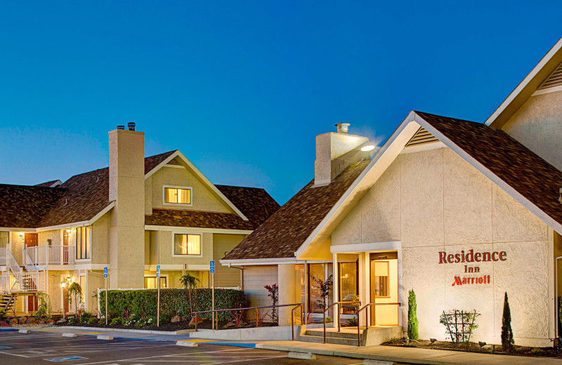 Exterior view of Residence Inn Sacramento Cal Expo.