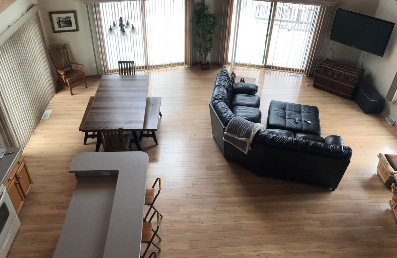 Cabin interior at Shamrock Marina 