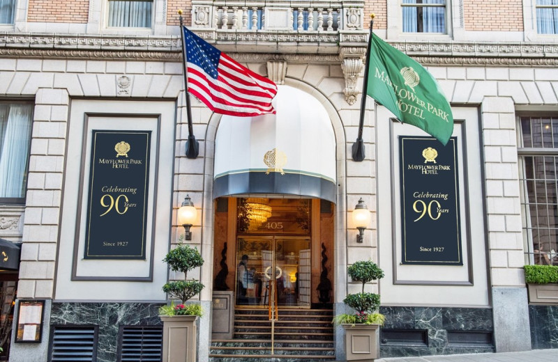 Exterior view of Mayflower Park Hotel.