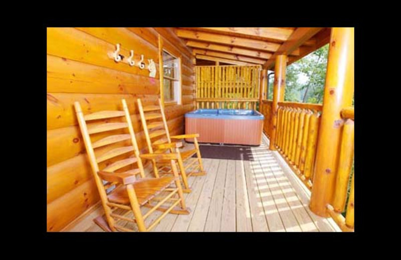 Cabin deck at Eden Crest Vacation Rentals, Inc. - Bear Tracks Bungalow.