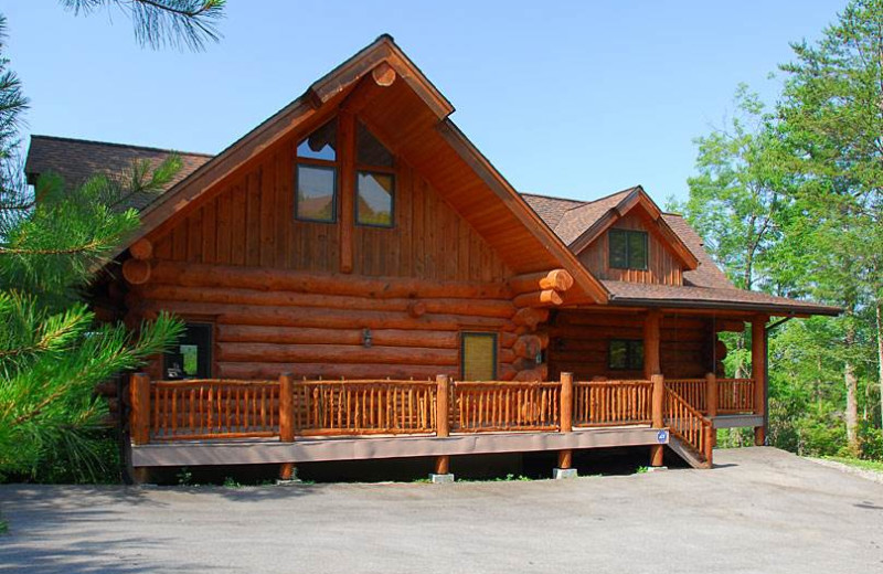 Cabin exterior at Timber Tops Luxury Cabin Rentals.