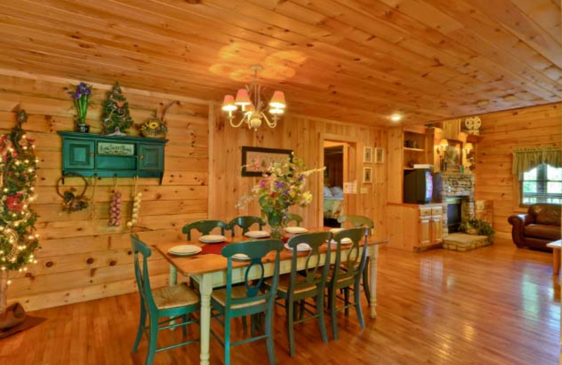 Dining Room at Hidden Mountain Resorts