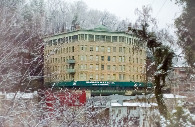 Winter exterior at 1905 Basin Park Hotel.