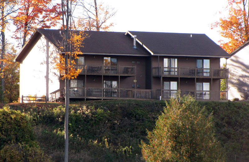 Exterior view at A-Ga-Ming Golf Resort.