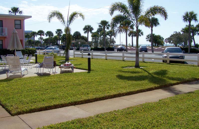 Exterior view of Gulf Winds Resort Condominiums.