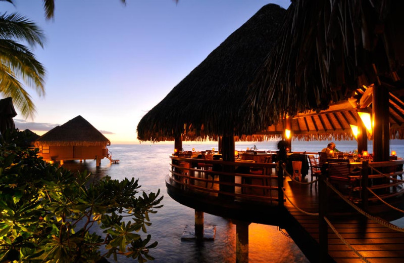 Dining at Tahiti Beachcomber Inter-Continental.