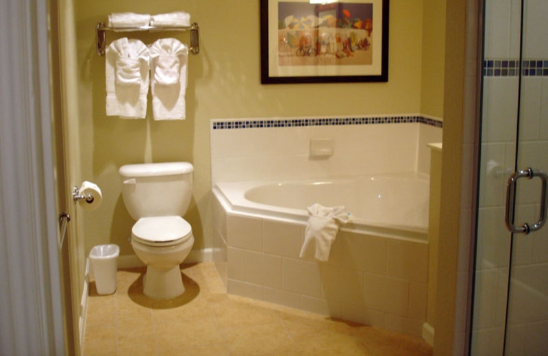 Guest bathroom at Wyndham Oceanside Pier Resort.