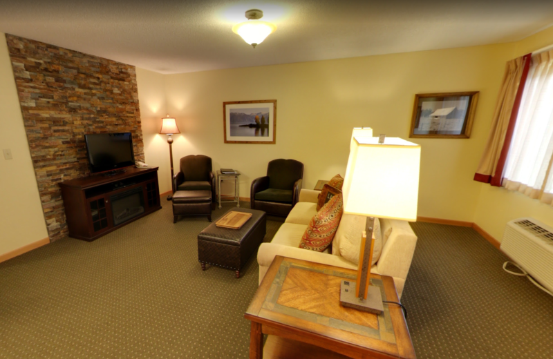 Guest living room at Stoneridge Resort.