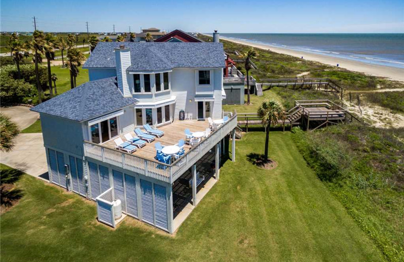 Rental exterior view of Gary Greene Vacation Rentals.