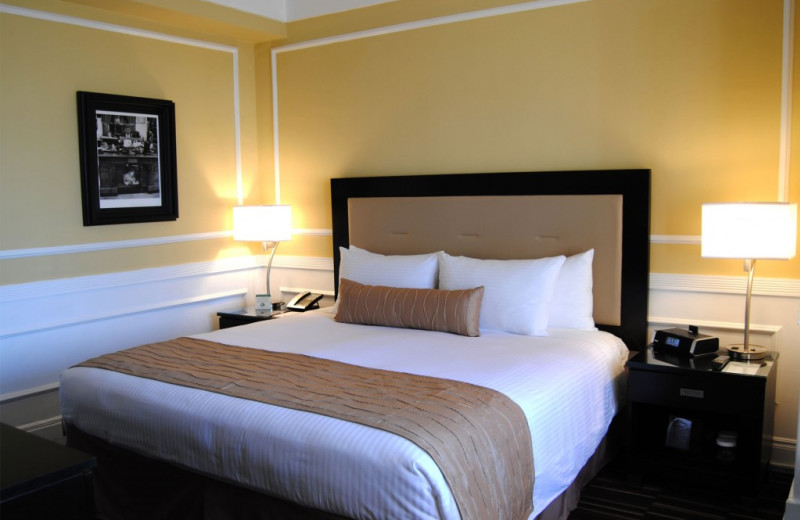Guest room at The Pickwick Hotel.