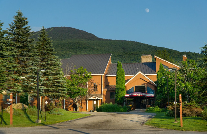 Exterior view of Mendon Mountainview Lodge.