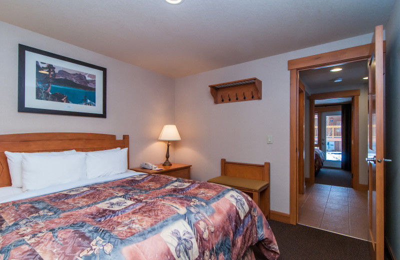 Guest bedroom at Hidden Ridge Resort.