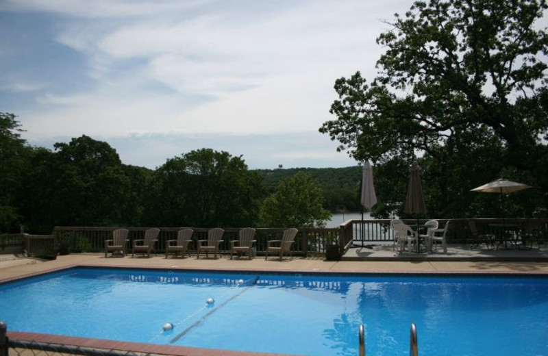Pool area at White Wing Resort on Table Rock Lake.
