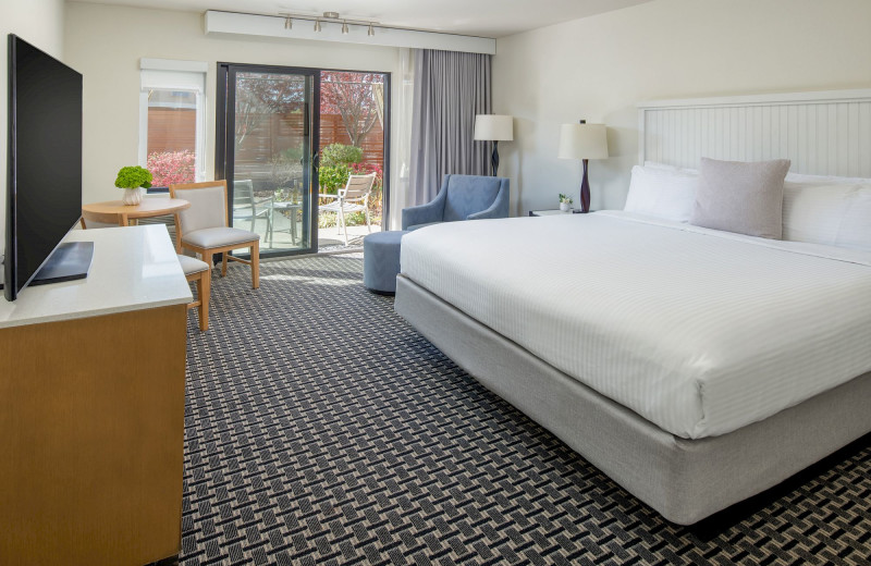 Guest room at Tiburon Lodge and Conference Center.