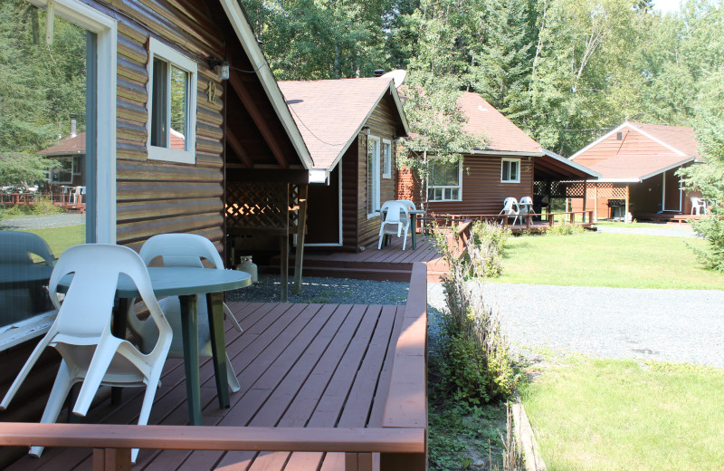 Cabins at Tallpine Lodges.