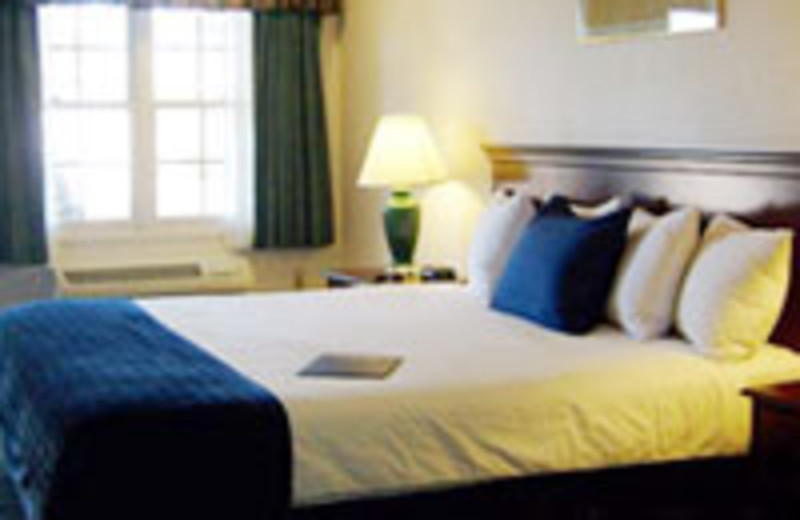 Guest Room at Milpitas Inn