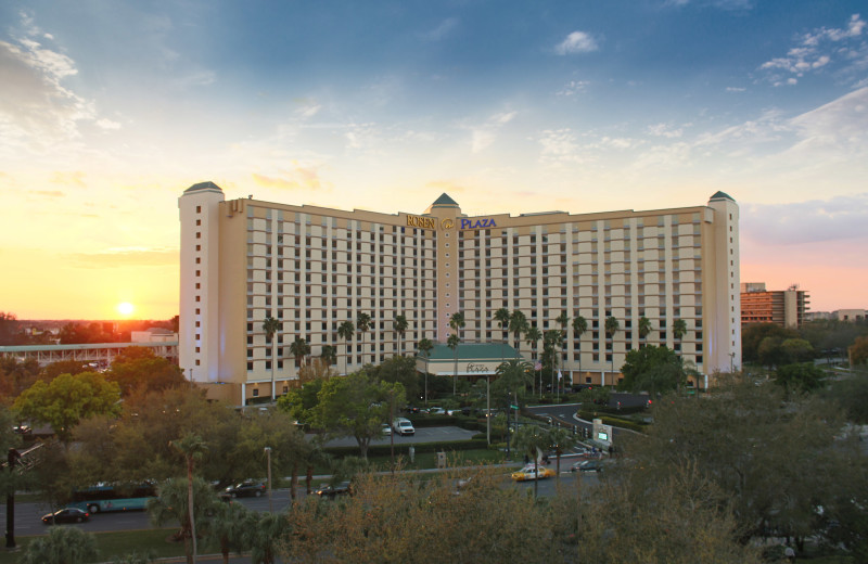 Exterior view of Rosen Hotels.