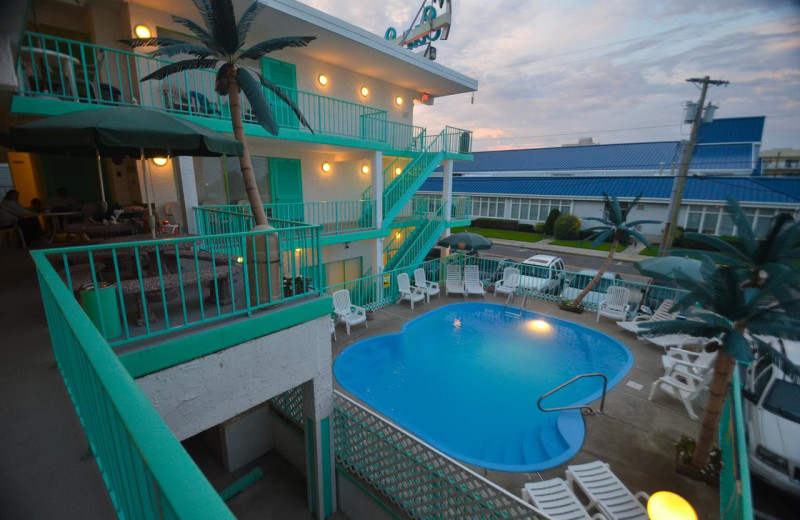 Outdoor pool at Sea Scape Inn.