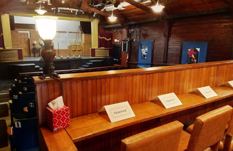 Theater near Eastern Slope Inn Resort.