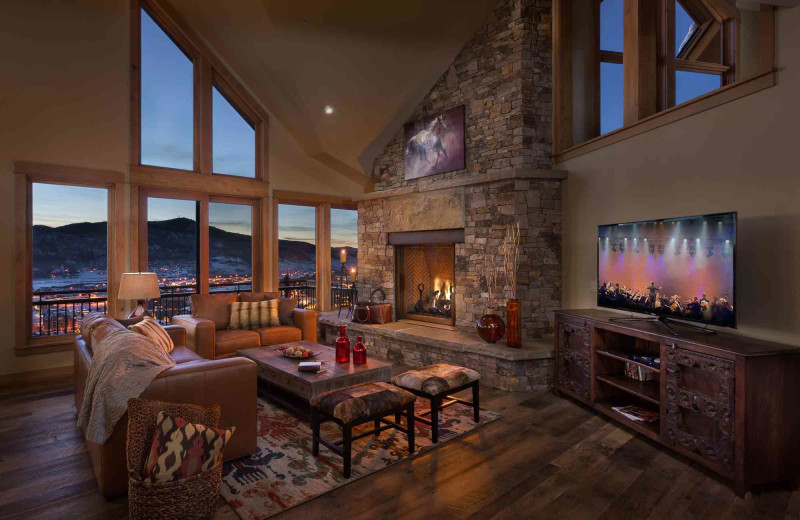 Rental living room at Moving Mountains.