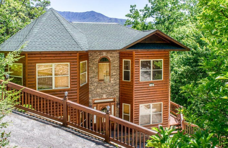 Rental exterior at American Mountain Rentals.
